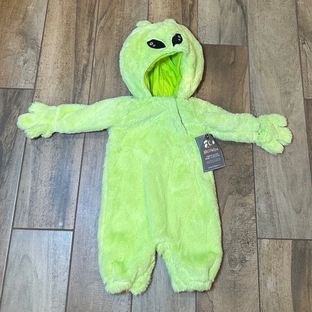 Green Alien Baby Costume – Pottery Barn